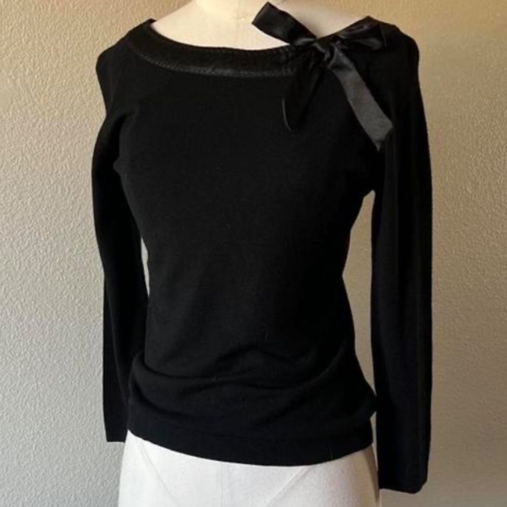 Notations Petite Elegant Black Sweater with Bow Detail Size PL